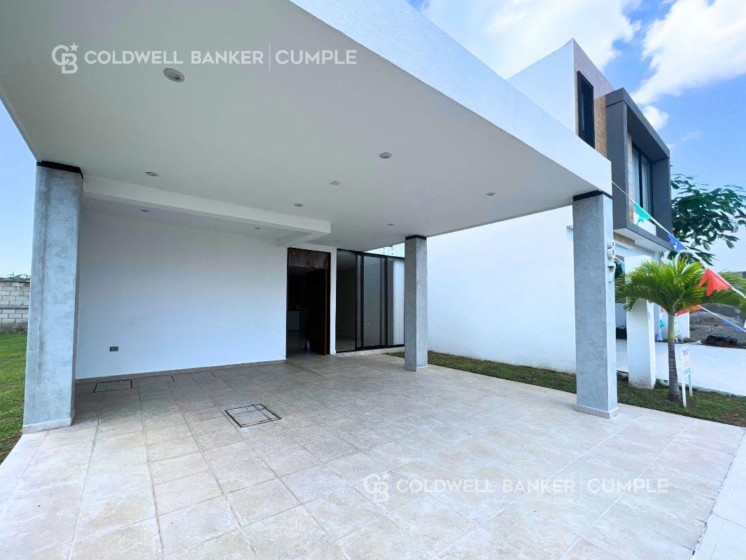 Virgen de Carravieso, Alvarado, Veracruz de Ignacio de la Llave, 95266, Mexico, 3 Bedrooms Bedrooms, ,3 BathroomsBathrooms,Residential,For Sale,Virgen de Carravieso,1441945