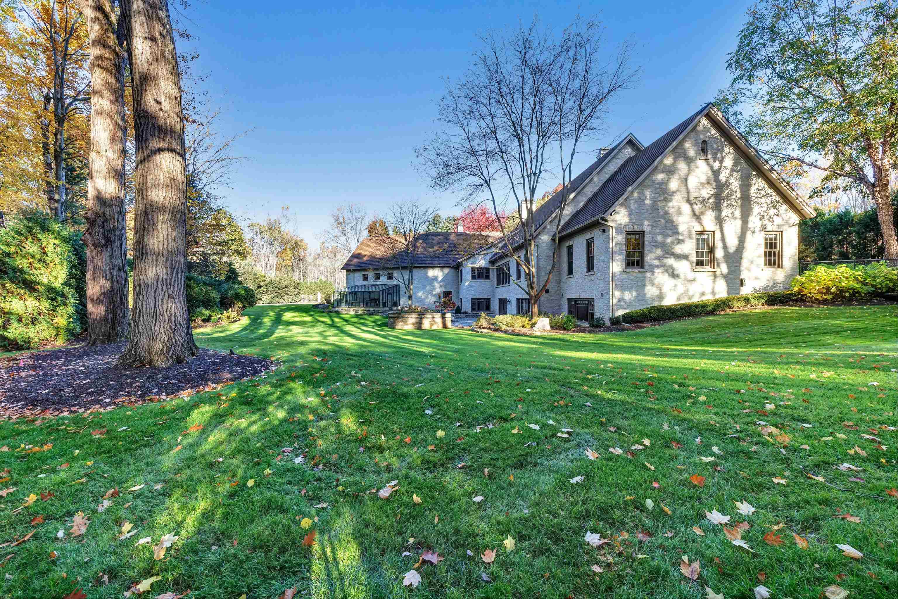 HOBART, Wisconsin, 54155, United States, 4 Bedrooms Bedrooms, ,7 BathroomsBathrooms,Residential,For Sale,1991559