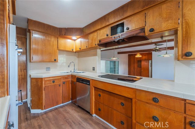 Anaheim, California, 92805, United States, 3 Bedrooms Bedrooms, ,Residential,For Sale,2048716