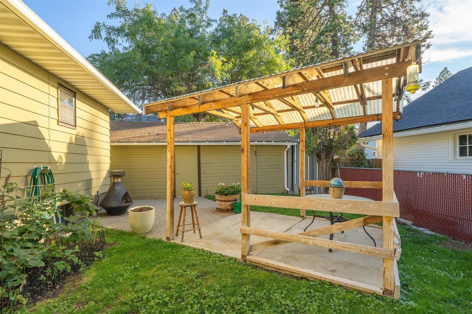 Spokane, Washington, 99203, United States, 3 Bedrooms Bedrooms, ,2 BathroomsBathrooms,Residential,For Sale,1955587