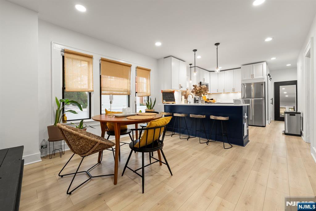 Rutherford, New Jersey, 07070, United States, 4 Bedrooms Bedrooms, ,2 BathroomsBathrooms,Residential,For Sale,1977707