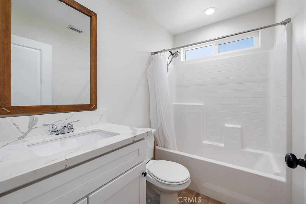 Hesperia, California, 92345, United States, 4 Bedrooms Bedrooms, ,3 BathroomsBathrooms,Residential,For Sale,1937064