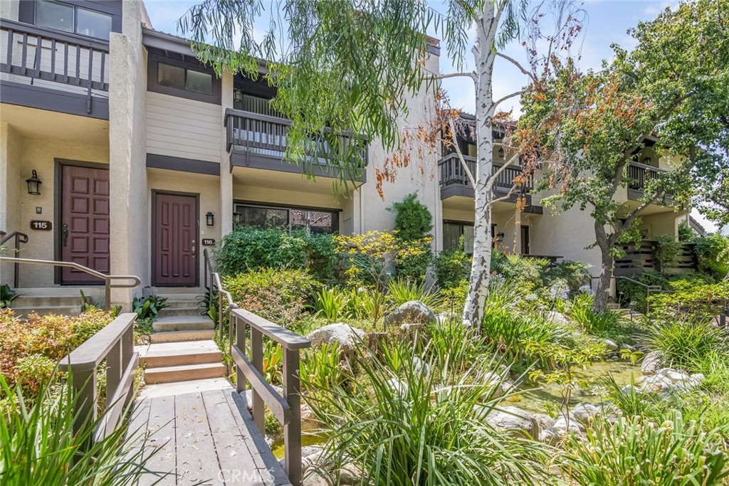 Woodland Hills, California, 91367, United States, 3 Bedrooms Bedrooms, ,3 BathroomsBathrooms,Residential,For Sale,1838011