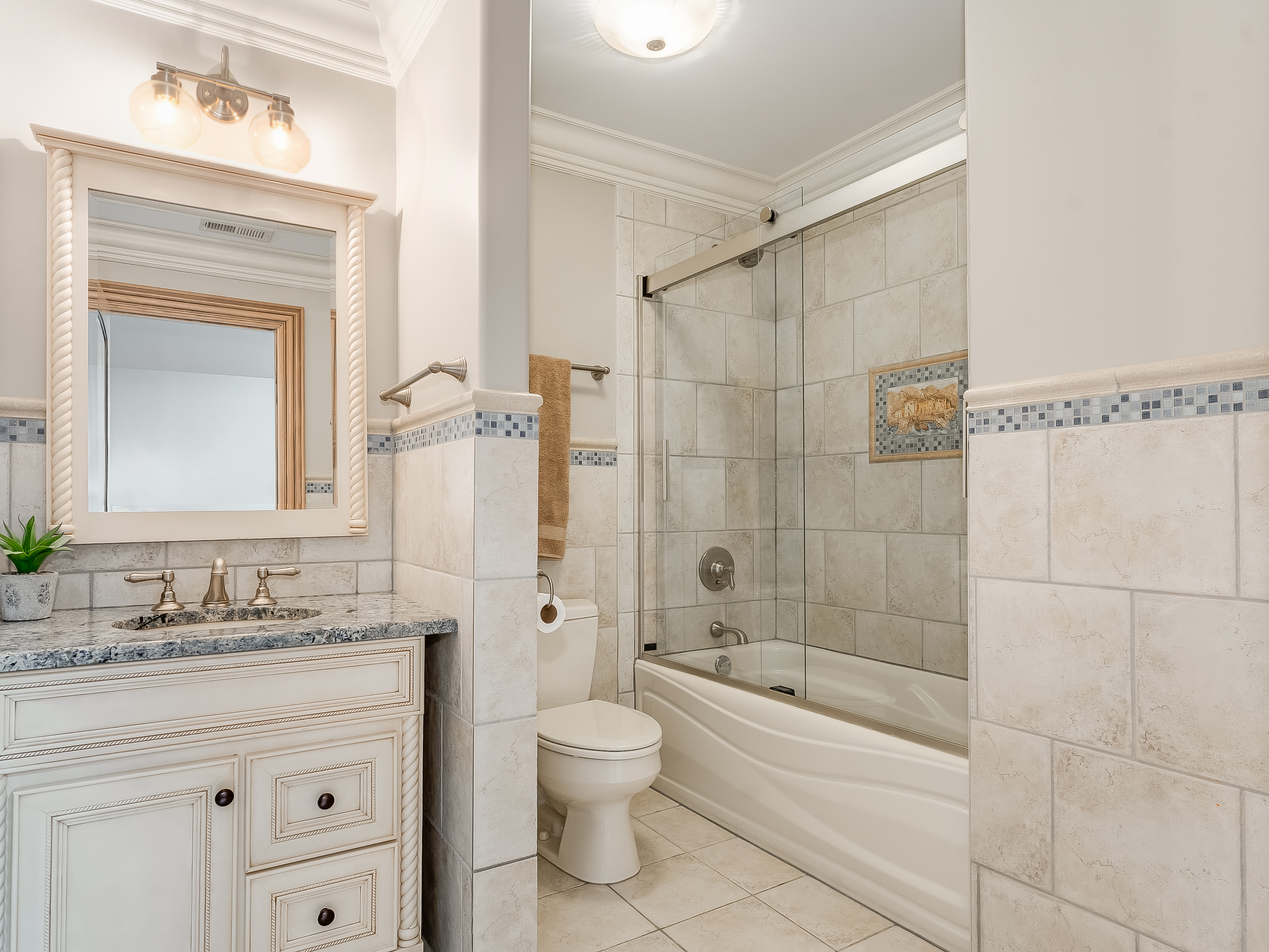  Experience Exceptional Luxury Living in Naperville