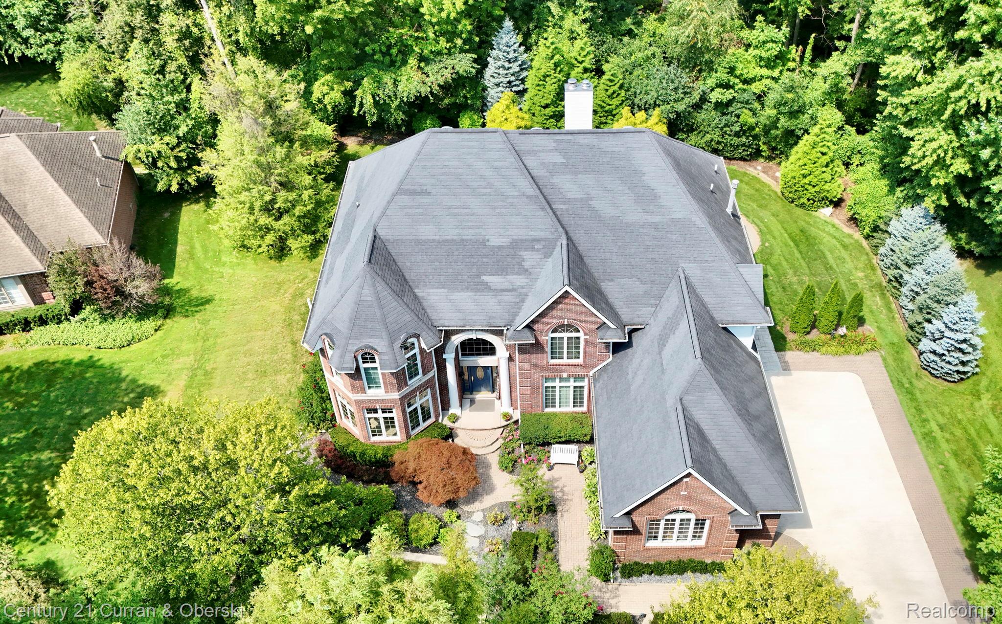 Novi, Michigan, 48374, United States, 4 Bedrooms Bedrooms, ,6 BathroomsBathrooms,Residential,For Sale,1914653