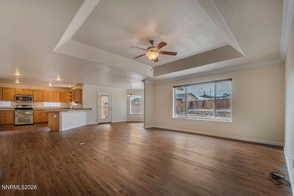 Divot Dr, Fernley, NV 89408