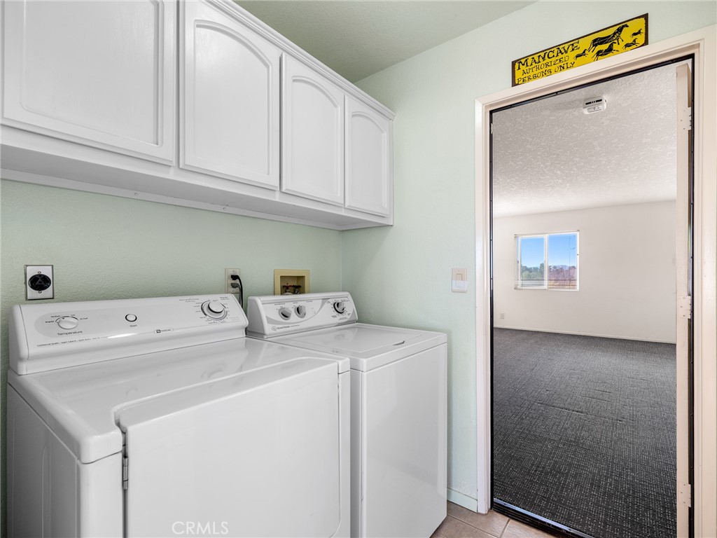 Apple Valley, California, 92307, United States, 3 Bedrooms Bedrooms, ,3 BathroomsBathrooms,Residential,For Sale,1954812