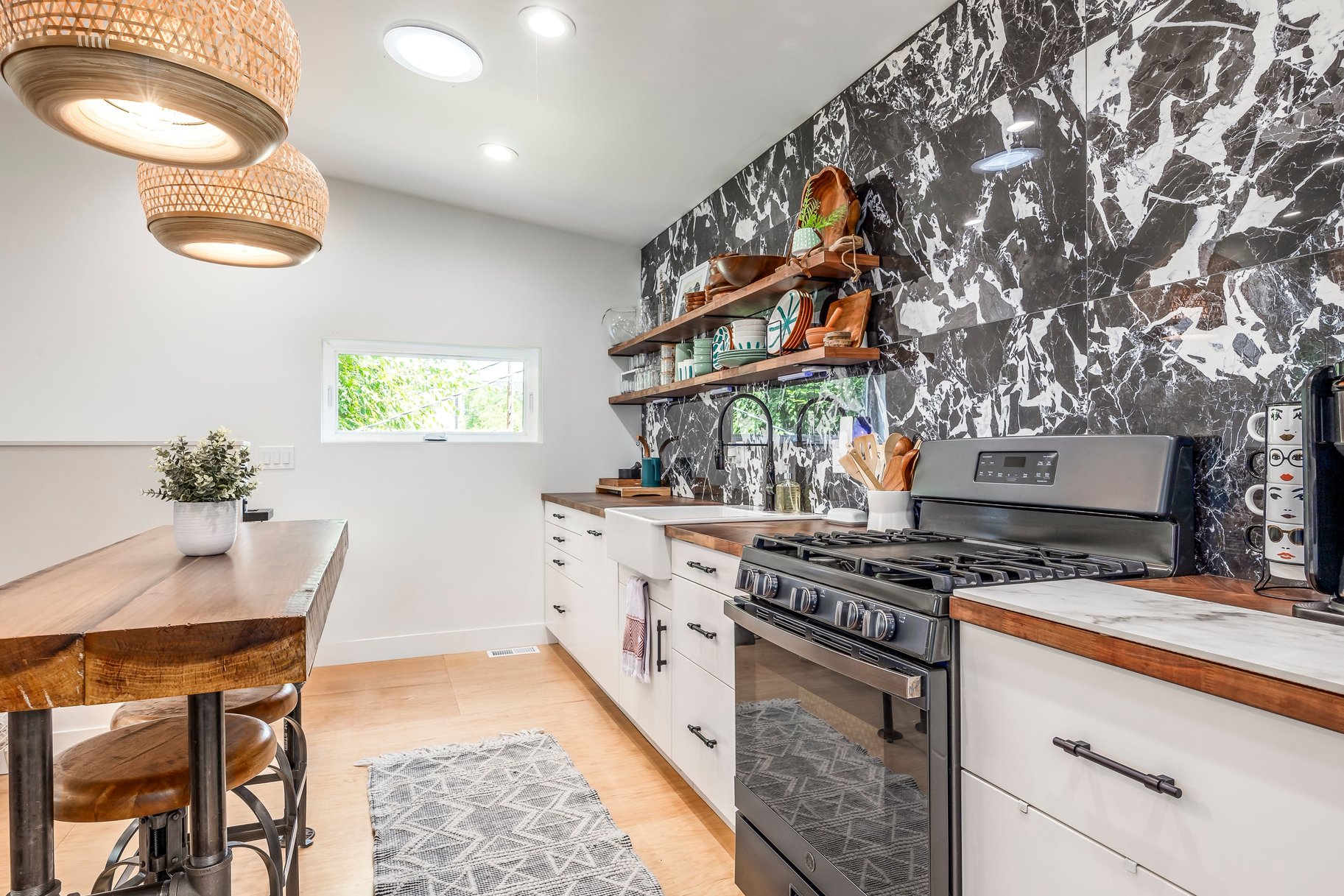  Central 9th Victorian & Accessory Dwelling Unit with Short- Term Rental Zoning - 物件實景