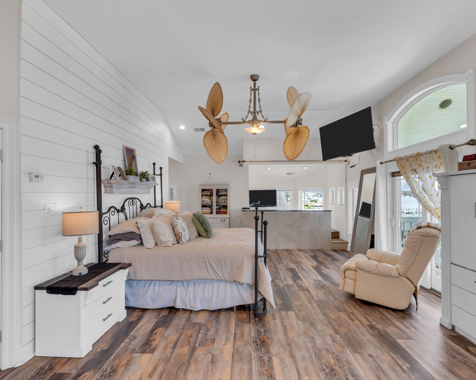  Finely Crafted Riverfront Luxury in Sandy Point - 物件實景