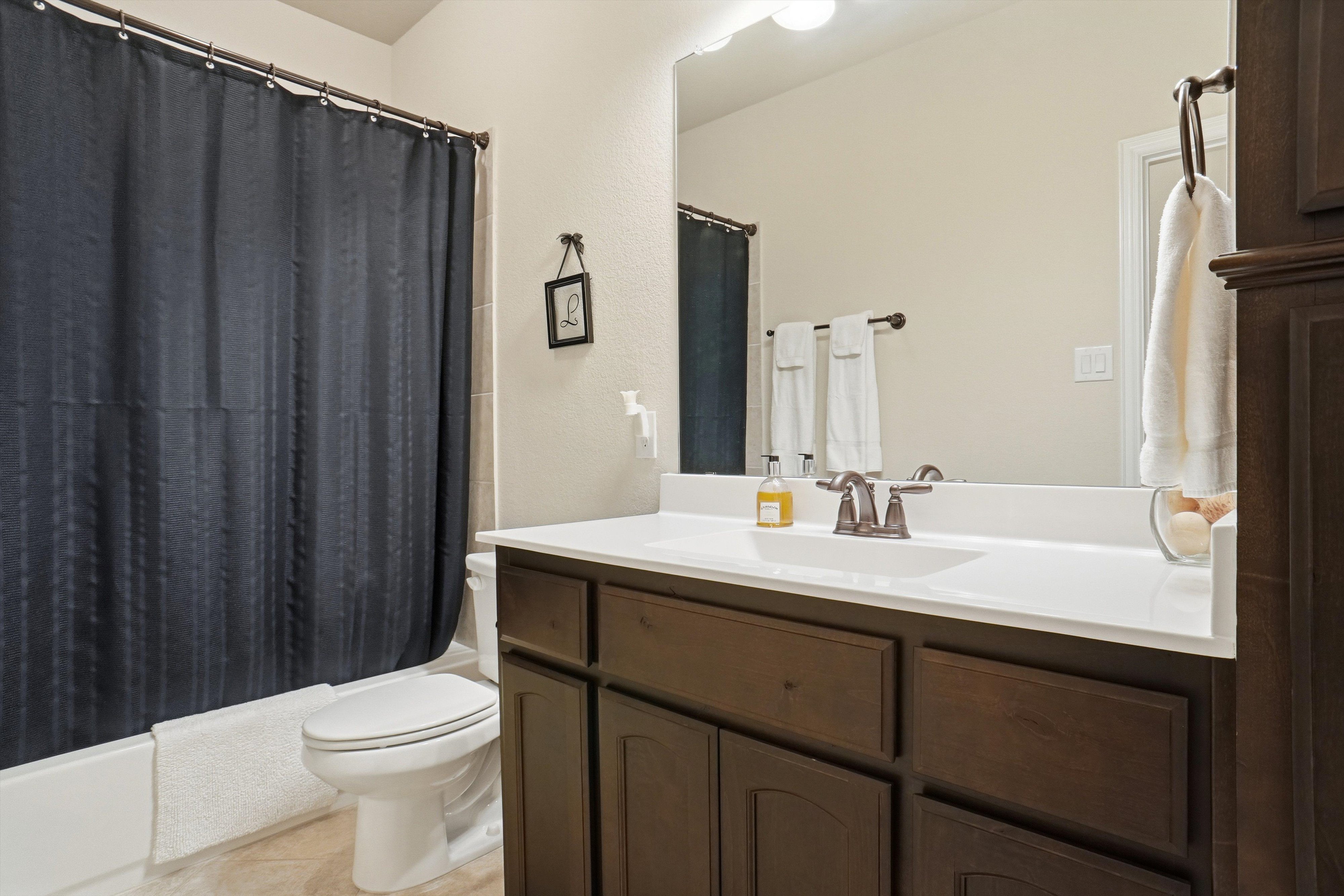 Decatur, Texas, 76234, United States, 3 Bedrooms Bedrooms, ,3 BathroomsBathrooms,Residential,For Sale,1992458