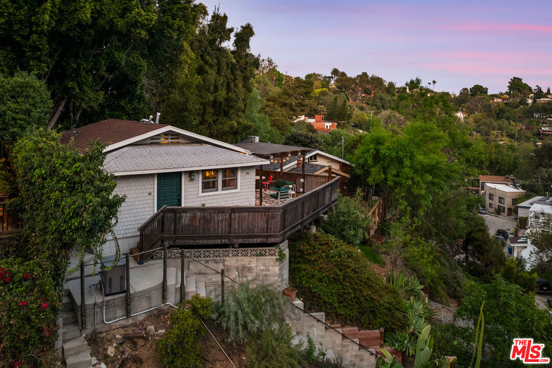 Los Angeles, California, 90065, United States, 1 Bedroom Bedrooms, ,1 BathroomBathrooms,Residential,For Sale,1898467