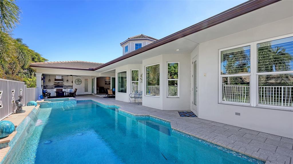 Sarasota, Florida, 34236, United States, 3 Bedrooms Bedrooms, ,4 BathroomsBathrooms,Residential,For Sale,1987814