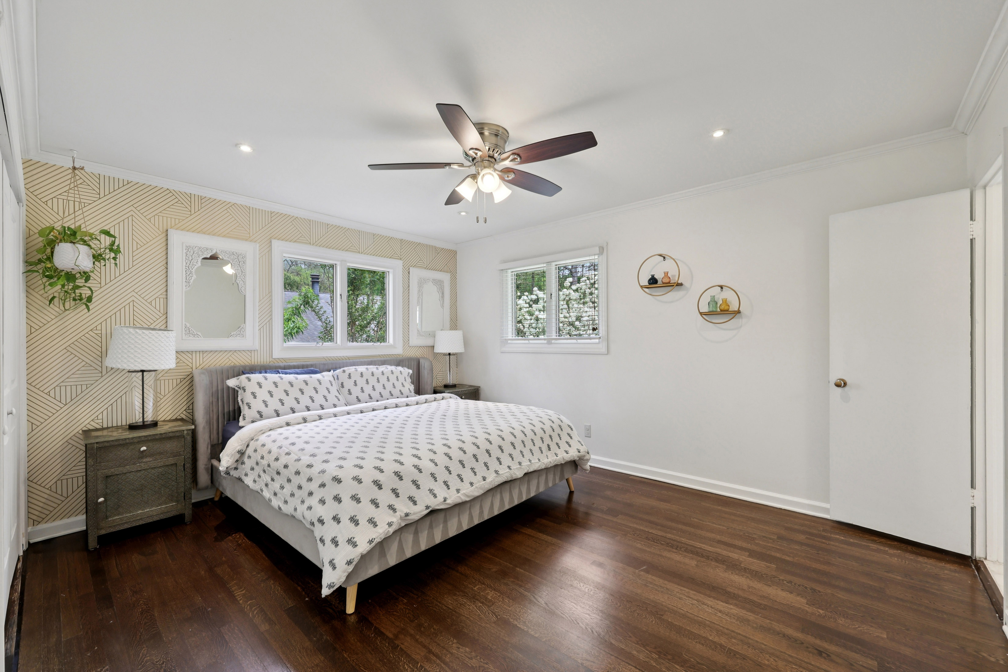  Beautifully Renovated Brick Ranch in a Prime Smyrna Location - 物件實景