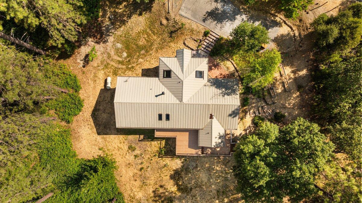 Nevada City, California, 95959, United States, 3 Bedrooms Bedrooms, ,3 BathroomsBathrooms,Residential,For Sale,1916379