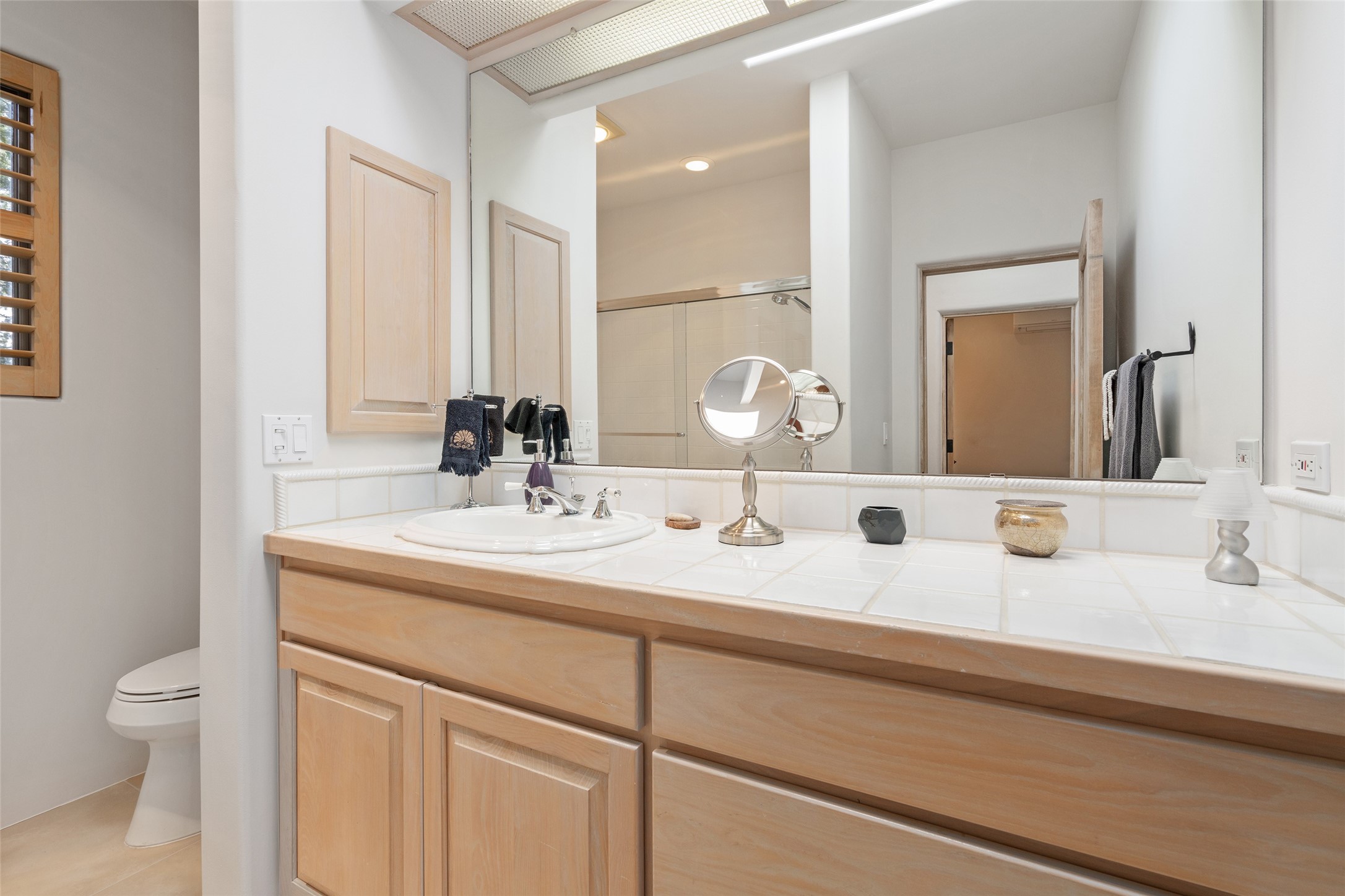  773 Aspen Compound - 物件實景