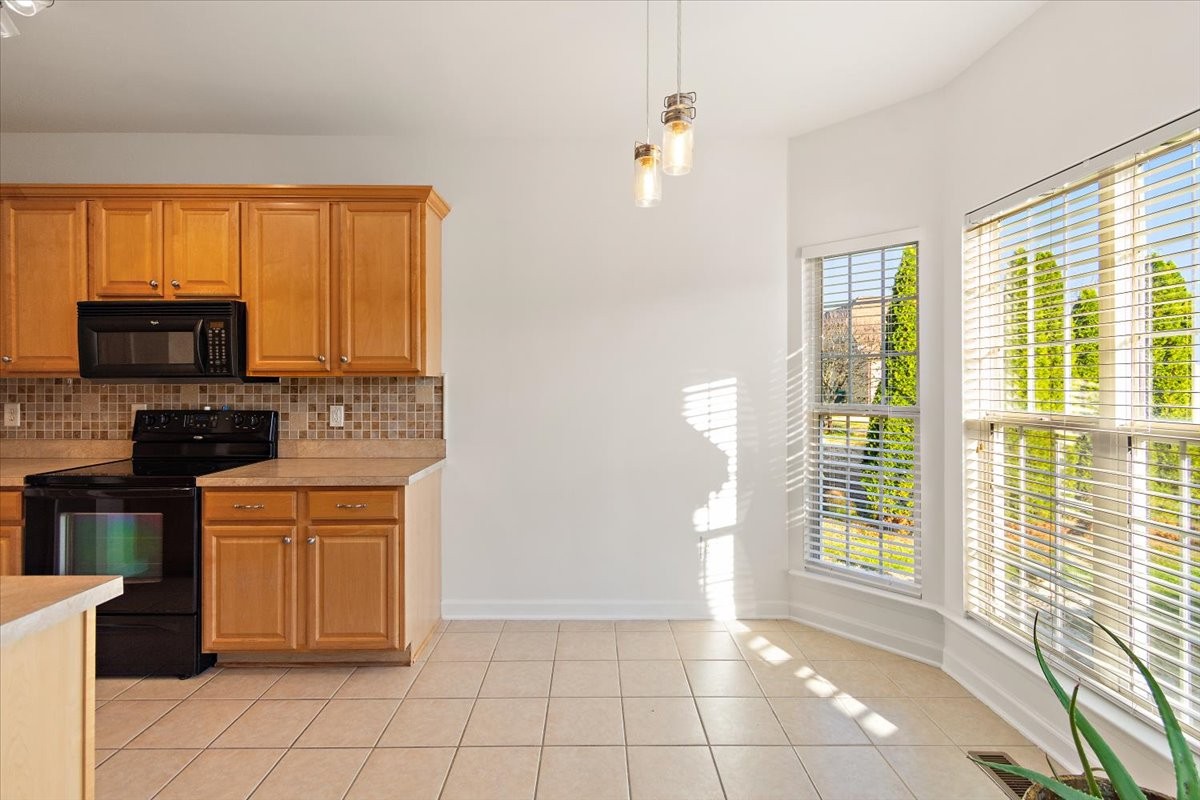 Mount Juliet, Tennessee, 37122, United States, 3 Bedrooms Bedrooms, ,2 BathroomsBathrooms,Residential,For Sale,2003343