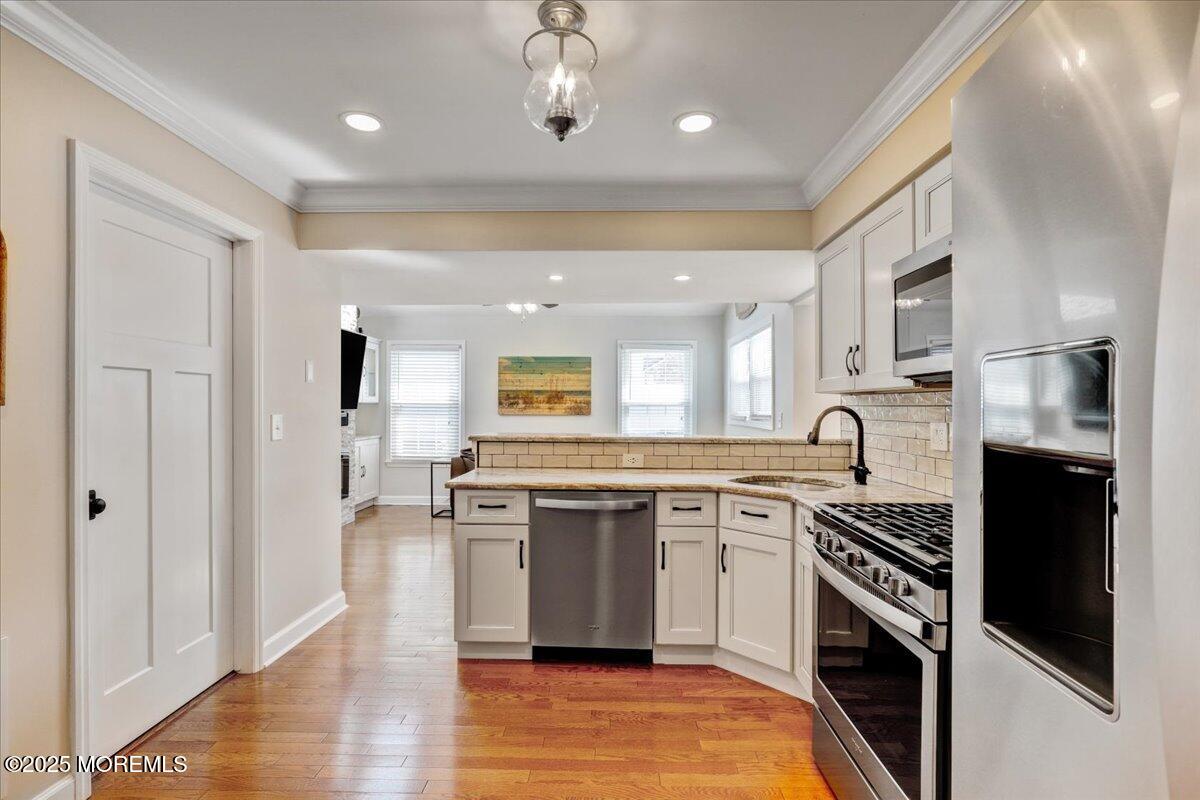Howell, New Jersey, 07731, United States, 3 Bedrooms Bedrooms, ,3 BathroomsBathrooms,Residential,For Sale,1921705