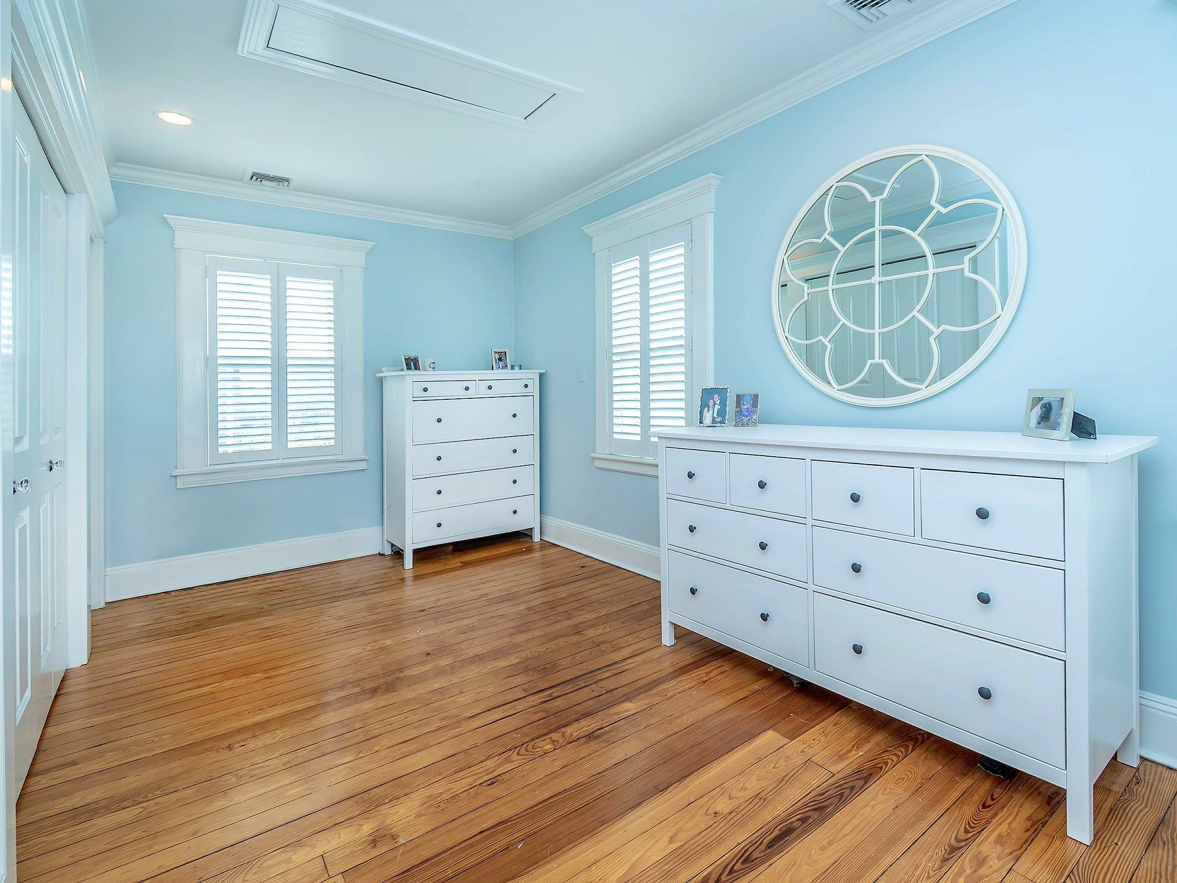  28 Monroe Street, Port Washington, NY, 11050 - 物件實景