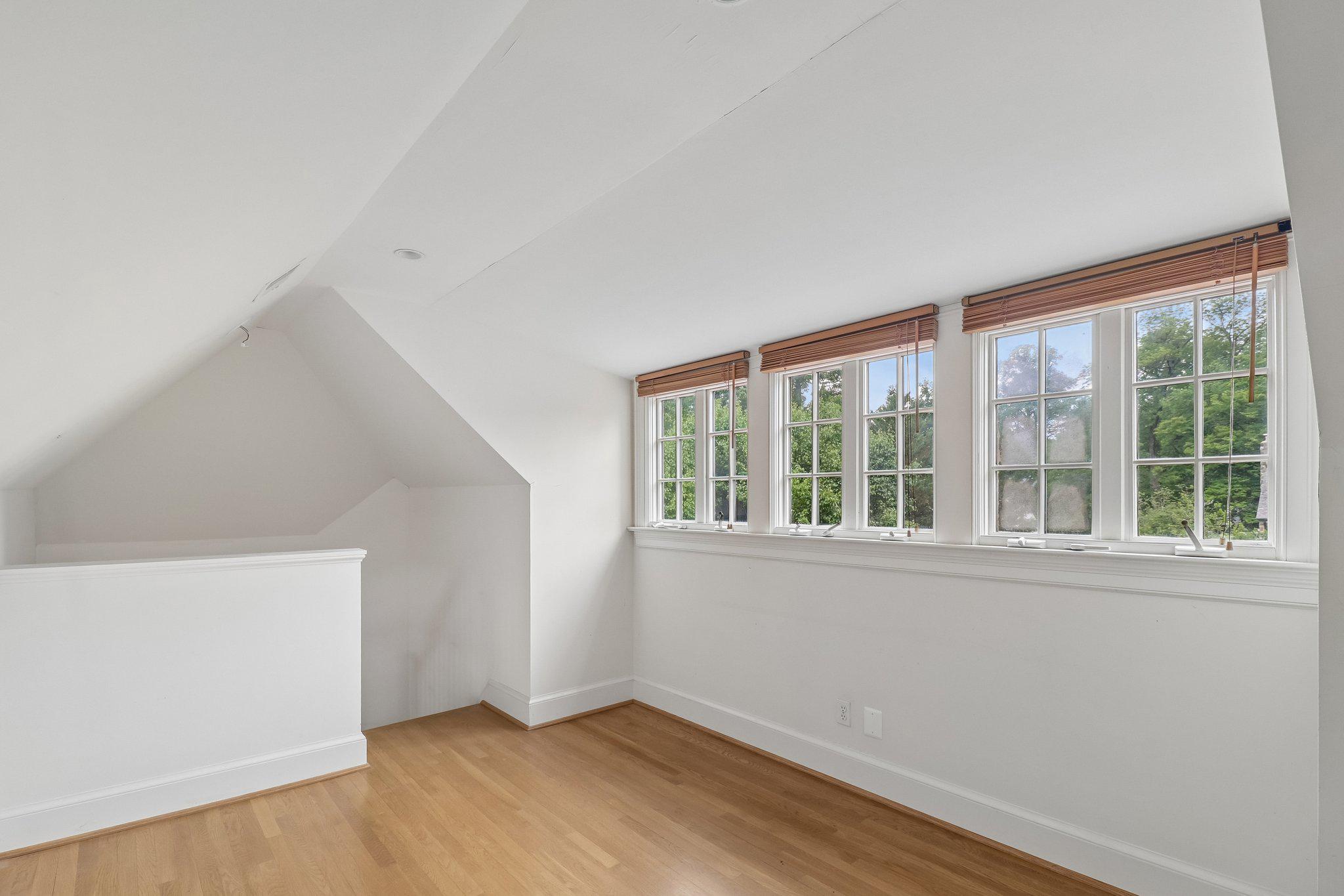  2920 44th Place NW, Washington, DC, 20016 - 物件實景