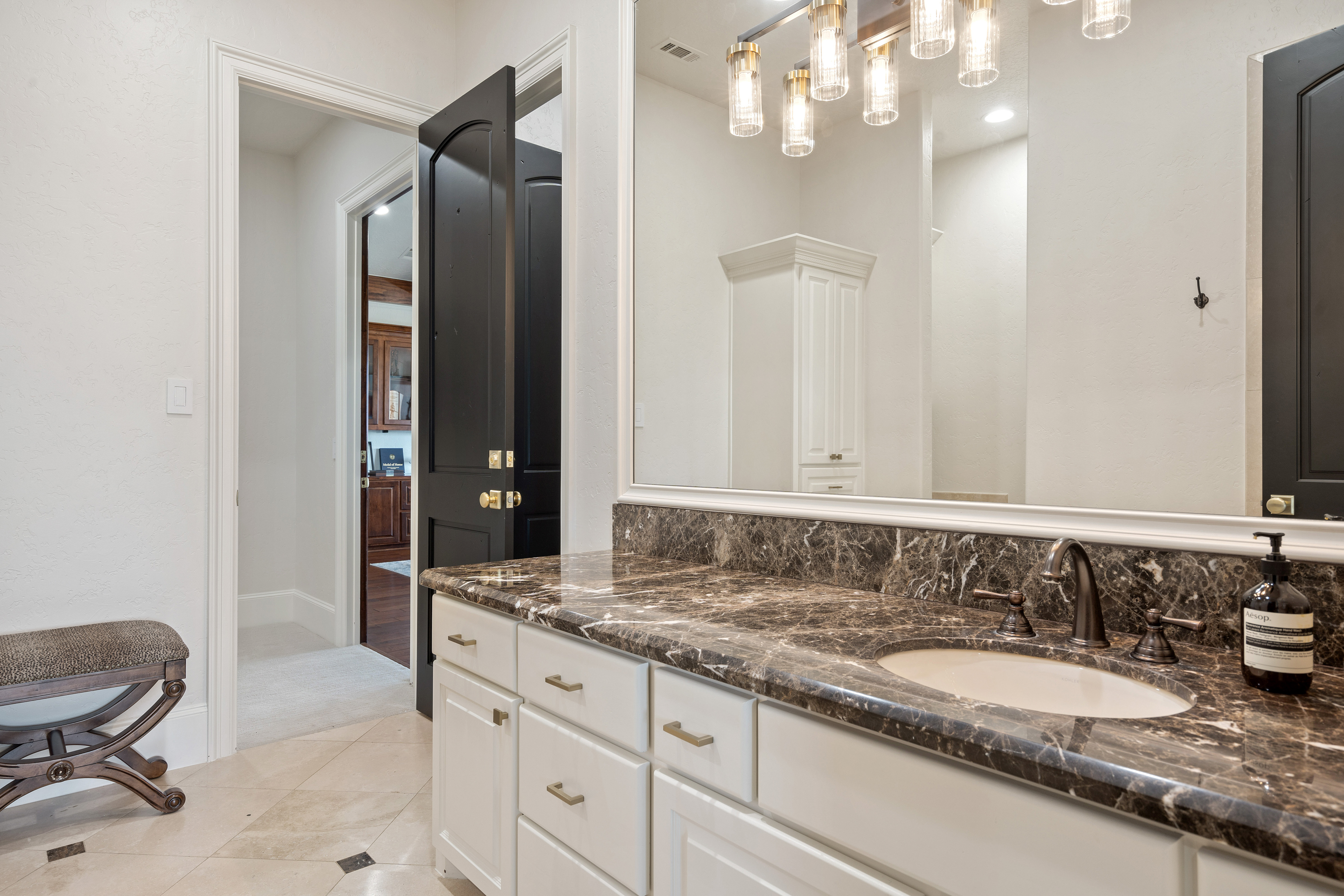  Lake Travis Estate - 物件實景