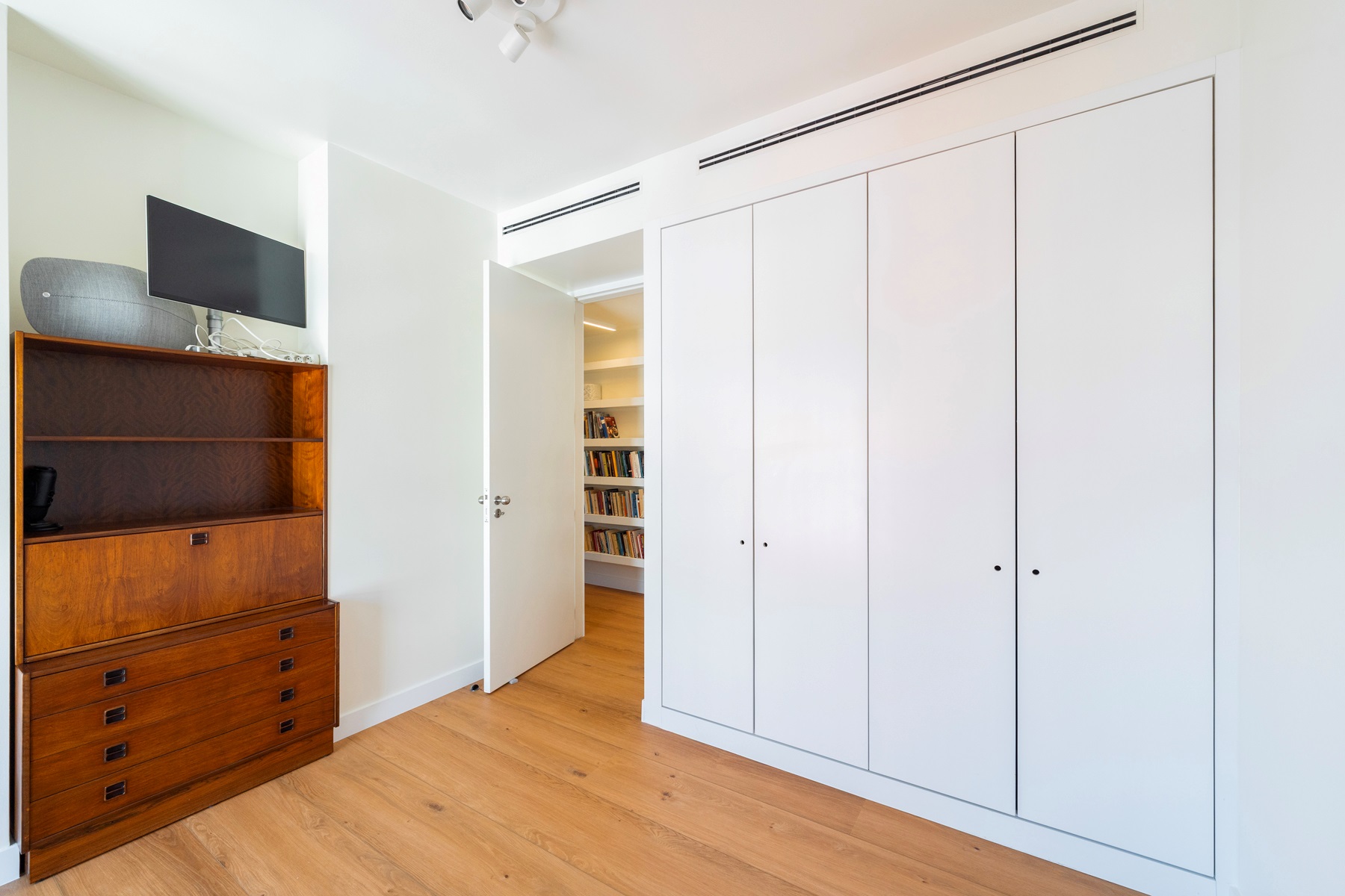  Flat, 2 bedrooms, for Sale - 物件實景