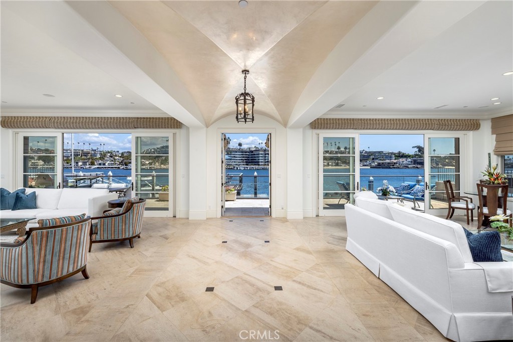 Newport Beach, California, 92661, United States, 7 Bedrooms Bedrooms, ,9 BathroomsBathrooms,Residential,For Sale,1770248