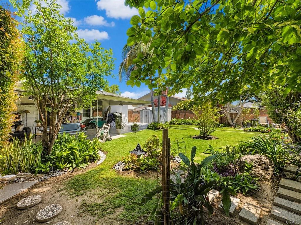 Anaheim, California, 92801, United States, 4 Bedrooms Bedrooms, ,Residential,For Sale,2049399