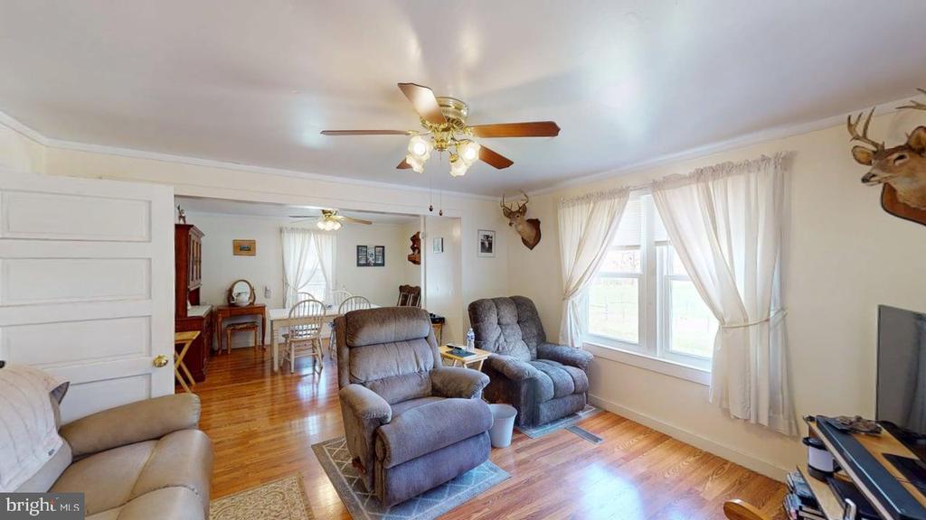 RIO, West Virginia, 26755, United States, 4 Bedrooms Bedrooms, ,2 BathroomsBathrooms,Residential,For Sale,1793735