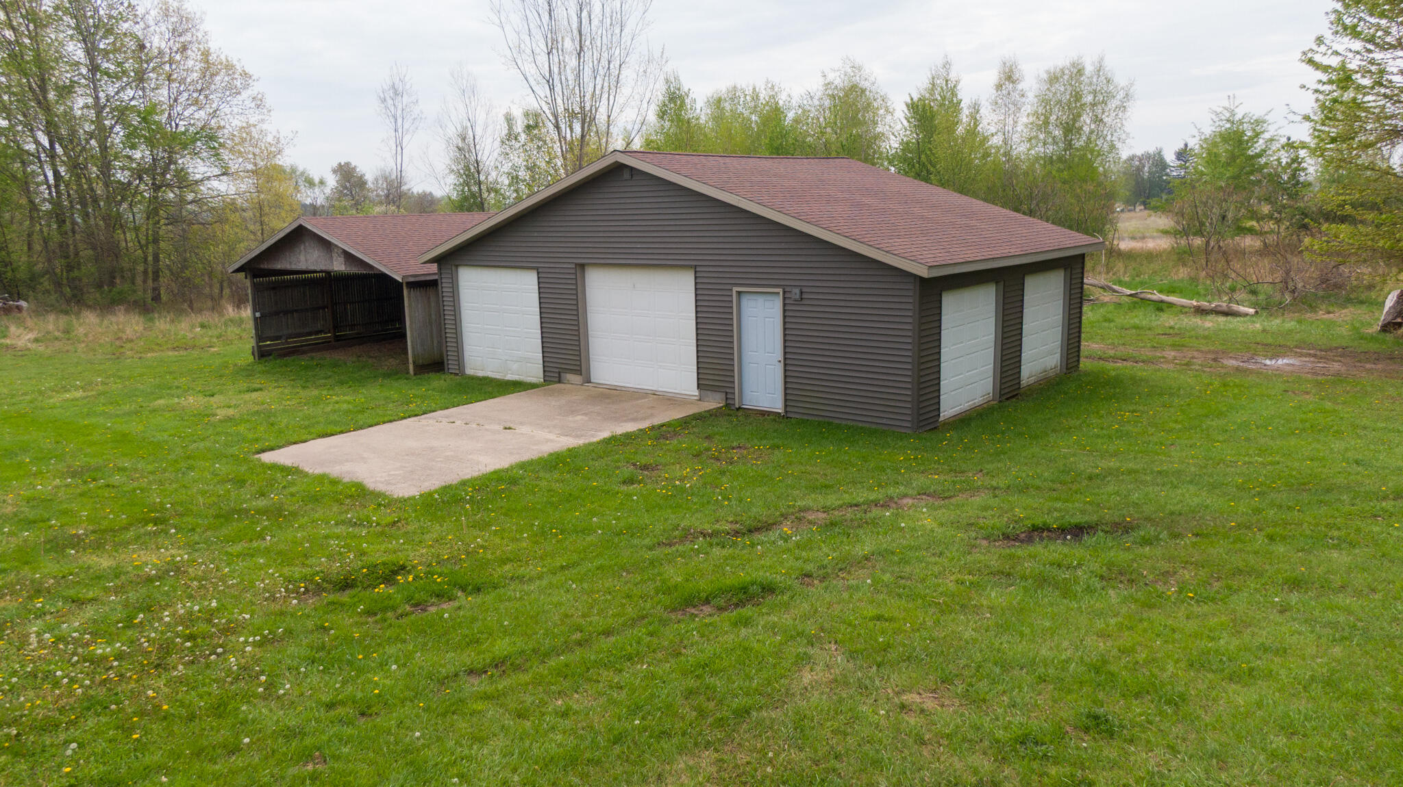 Three Oaks, Michigan, 49128, United States, 3 Bedrooms Bedrooms, ,2 BathroomsBathrooms,Residential,For Sale,1806121