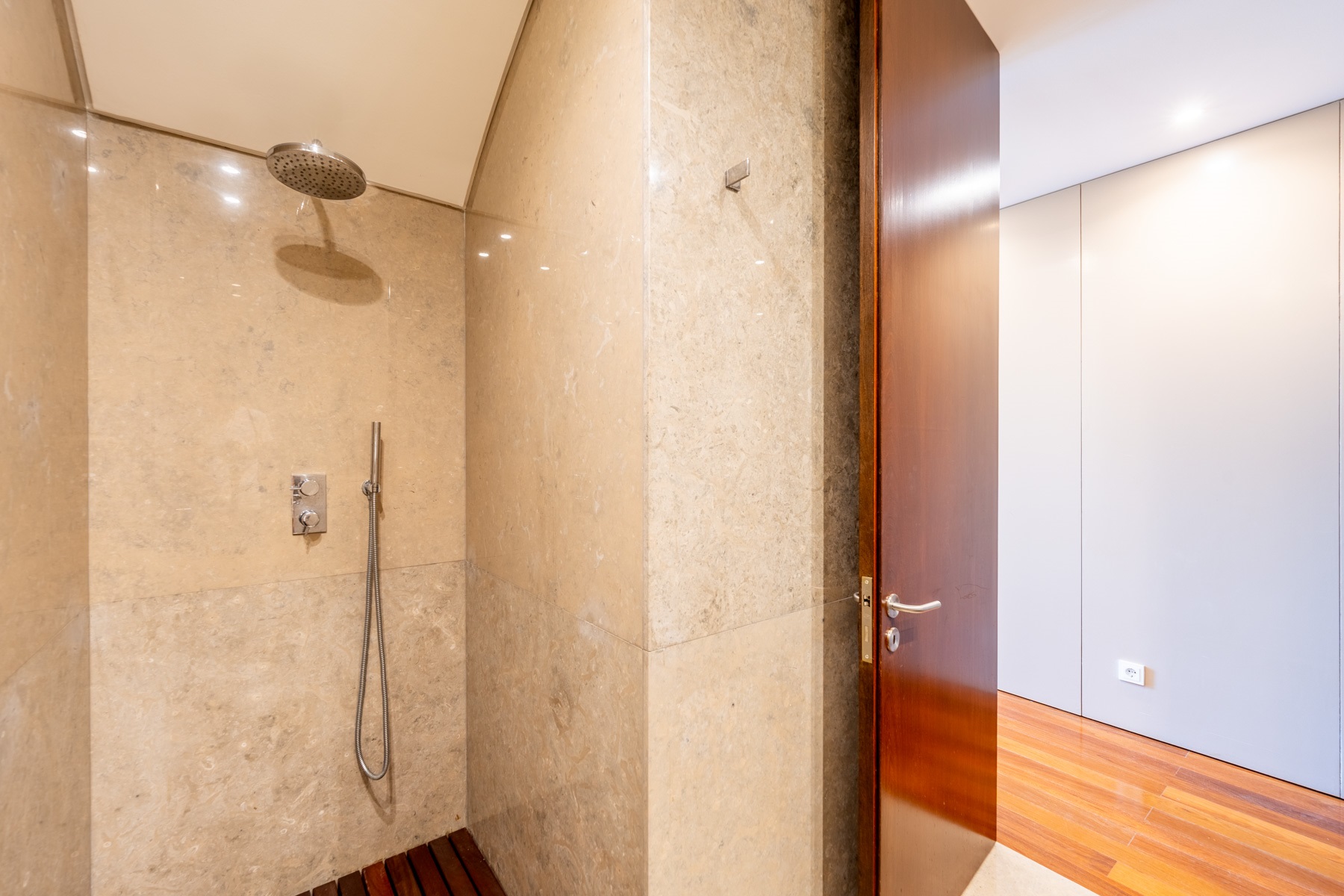  Terraced house, 3 bedrooms, for Sale - 物件實景