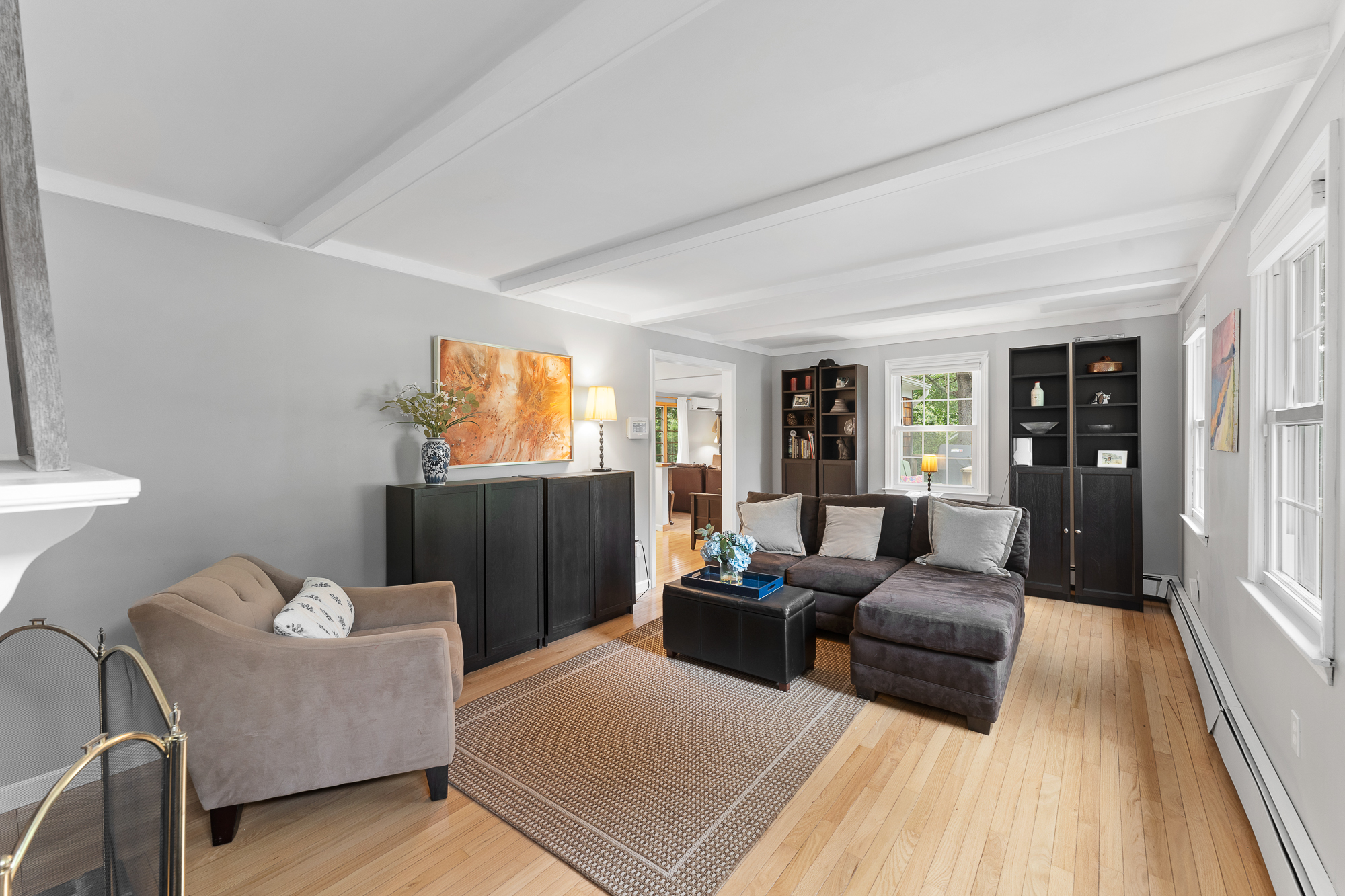 Westerly, Rhode Island, 02891, United States, 3 Bedrooms Bedrooms, ,2 BathroomsBathrooms,Residential,For Sale,1898536