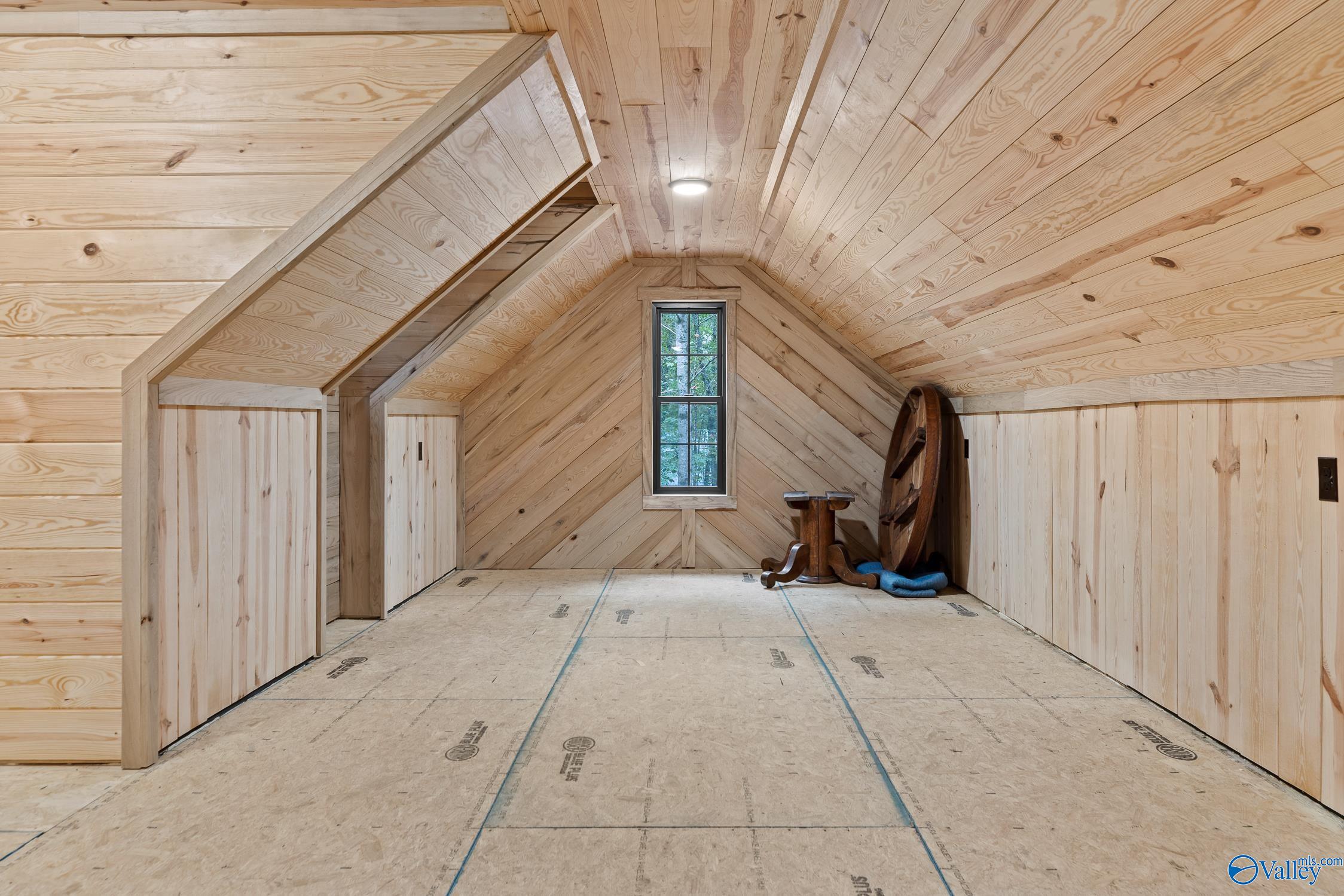 Mentone, Alabama, 35984, United States, 3 Bedrooms Bedrooms, ,1 BathroomBathrooms,Residential,For Sale,1978714