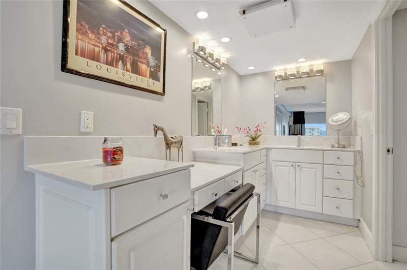 Hillsboro Beach, Florida, 33062, United States, 2 Bedrooms Bedrooms, ,2 BathroomsBathrooms,Residential,For Sale,1991245