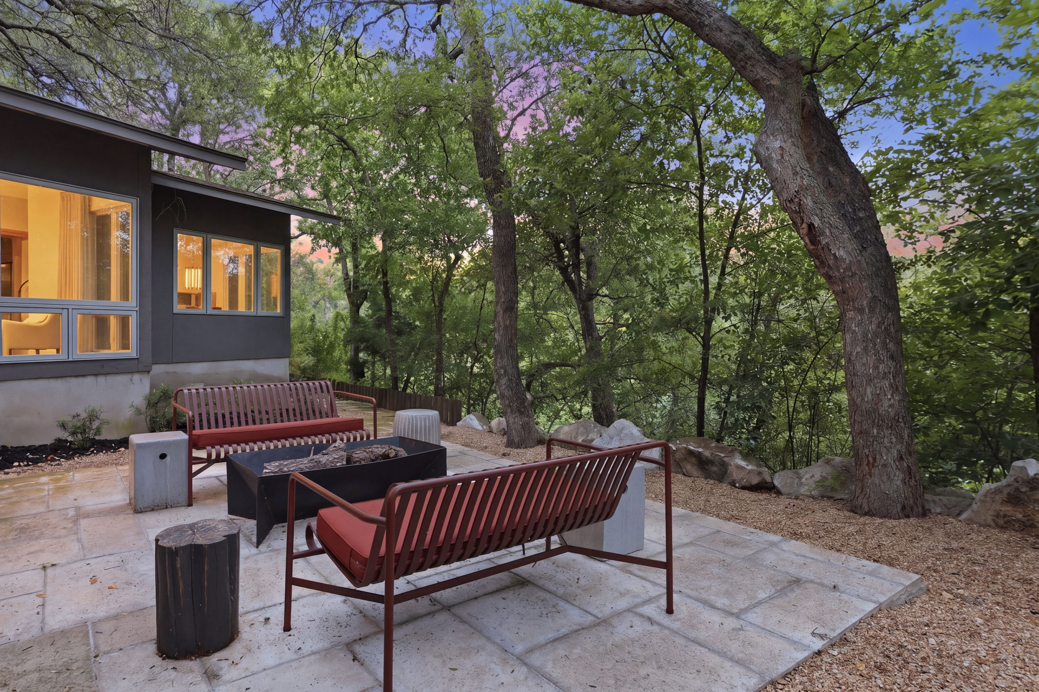  Sprawling Shoal Creek Retreat with Rare Privacy in Central Austin - 物件實景