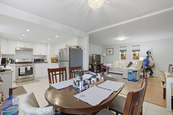 Los Angeles, California, 90007, United States, ,Residential,For Sale,1979560