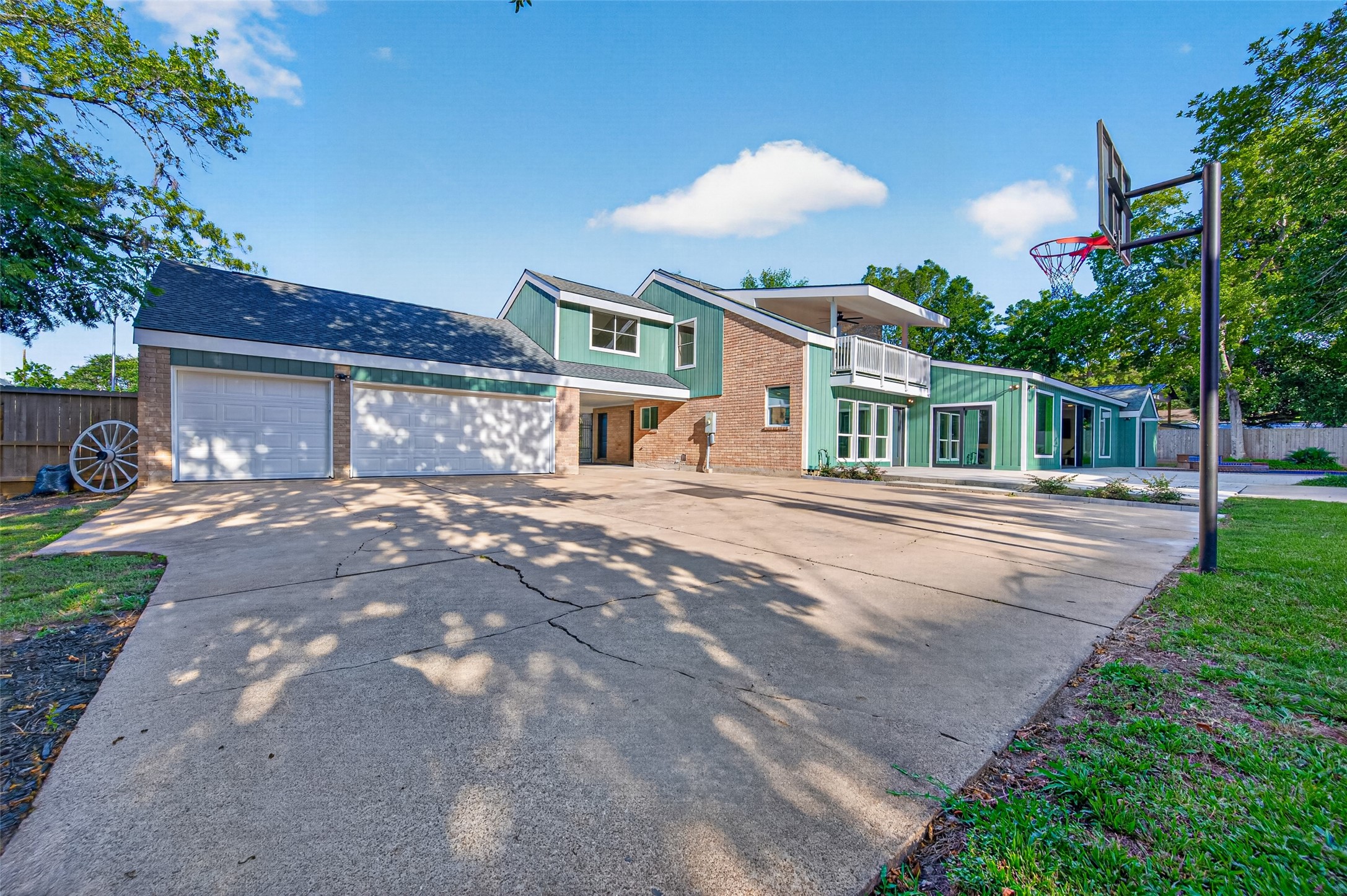  1202 Briar Bayou Drive - 物件實景