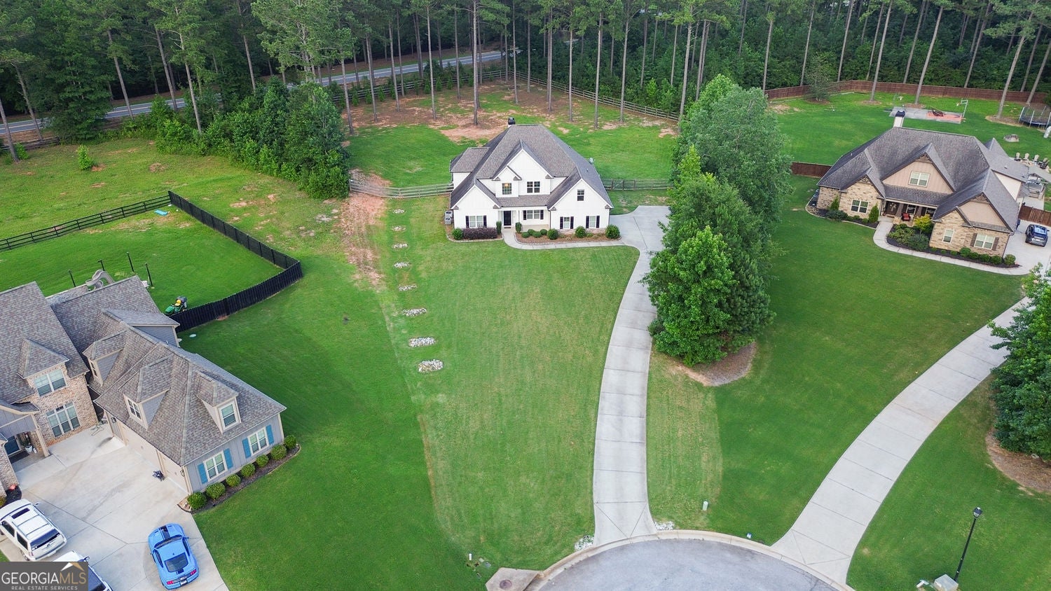 Senoia, Georgia, 30276, United States, 5 Bedrooms Bedrooms, ,4 BathroomsBathrooms,Residential,For Sale,1877866