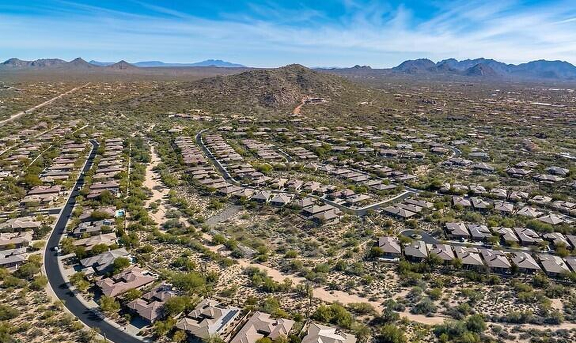  7696 E Moura Dr  Scottsdale, AZ - 物件實景