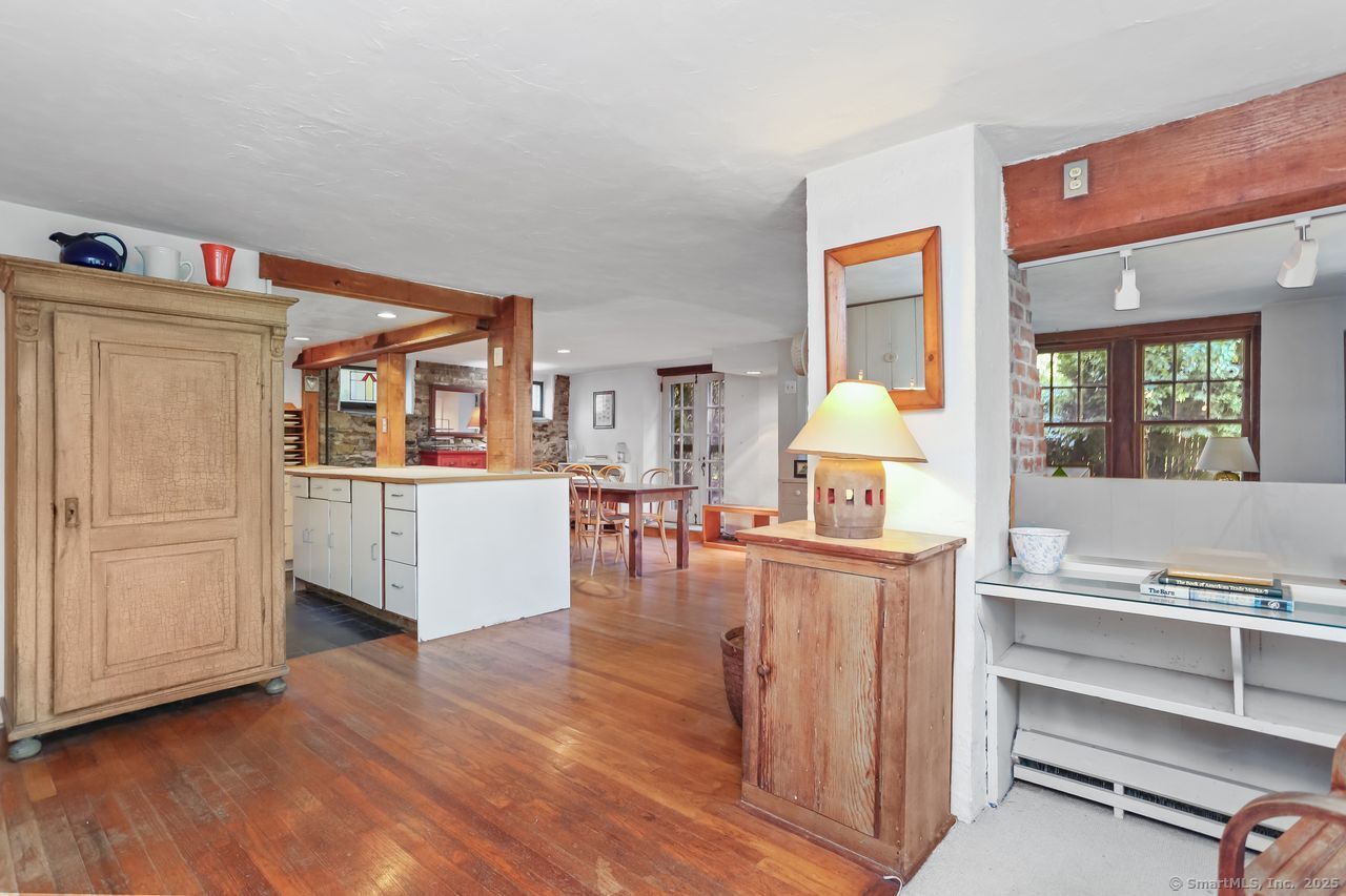 Westport, Connecticut, 06880, United States, 4 Bedrooms Bedrooms, ,3 BathroomsBathrooms,Residential,For Sale,1938739