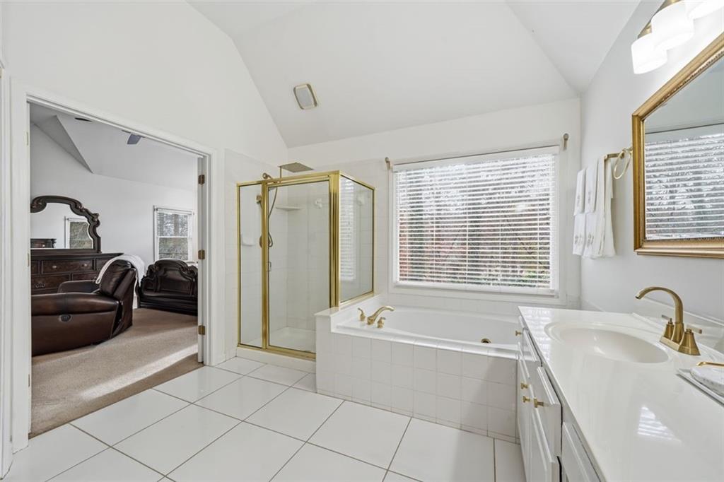 Stone Mountain, Georgia, 30087, United States, 6 Bedrooms Bedrooms, ,4 BathroomsBathrooms,Residential,For Sale,2001894