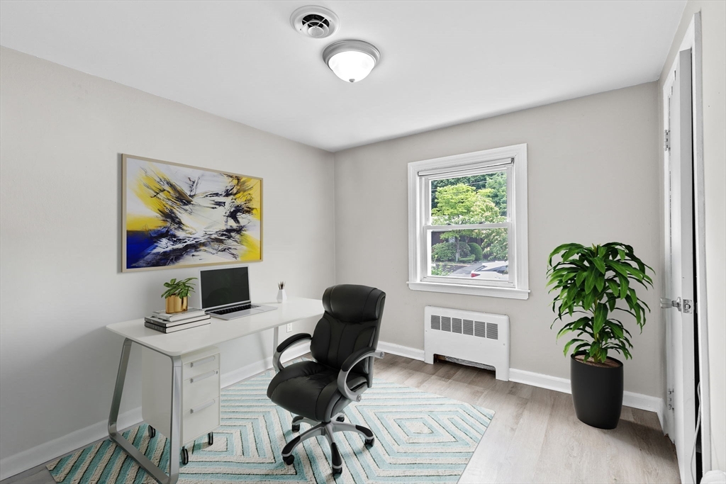 Sharon, Massachusetts, 02067, United States, 3 Bedrooms Bedrooms, ,1 BathroomBathrooms,Residential,For Sale,1867419