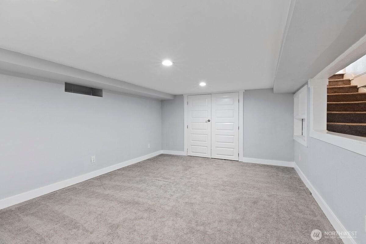 TACOMA, Washington, 98407, United States, 3 Bedrooms Bedrooms, ,3 BathroomsBathrooms,Residential,For Sale,1900882