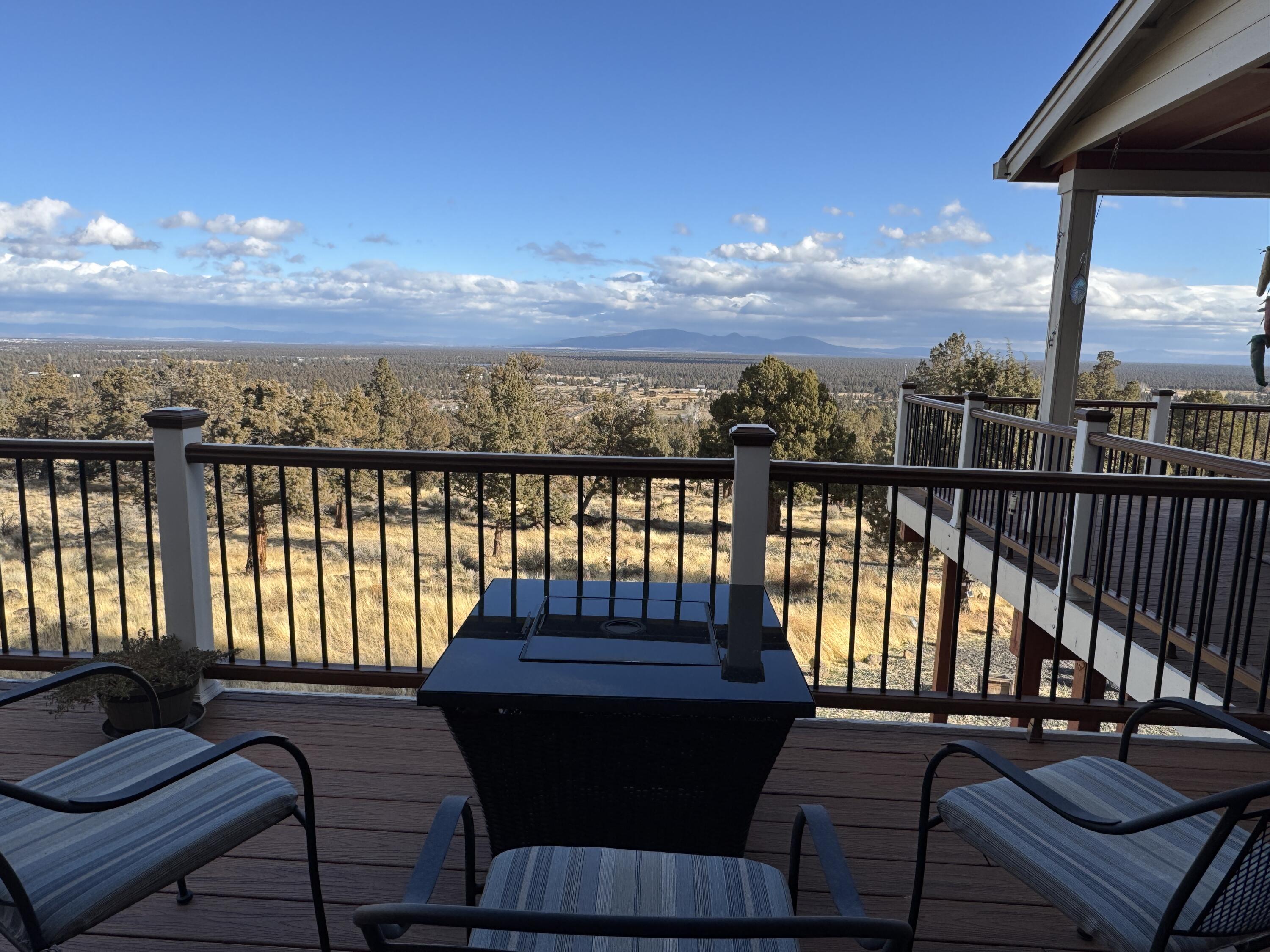 Bend, Oregon, 97703, United States, 3 Bedrooms Bedrooms, ,2 BathroomsBathrooms,Residential,For Sale,2005740