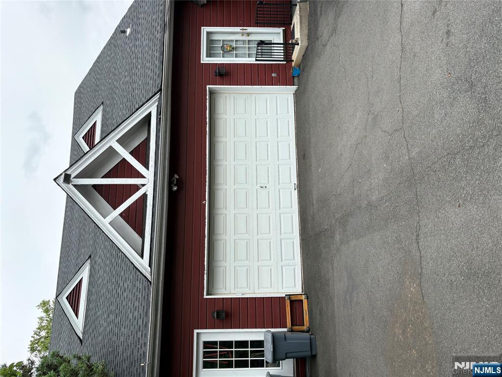 Nanuet, New York, 10954, United States, 6 Bedrooms Bedrooms, ,7 BathroomsBathrooms,Residential,For Sale,1988199