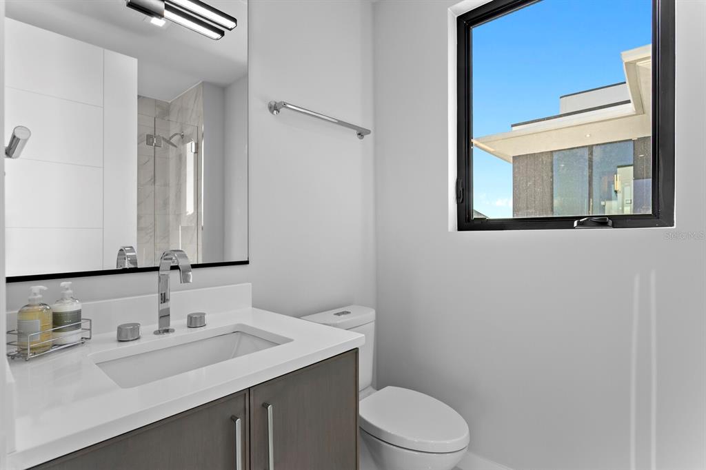 Indian Rocks Beach, Florida, 33785, United States, 8 Bedrooms Bedrooms, ,11 BathroomsBathrooms,Residential,For Sale,1997282