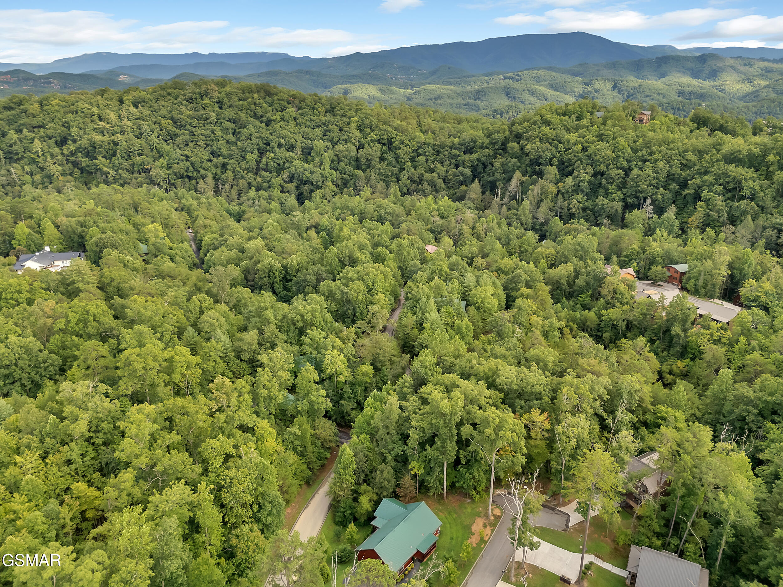 Pigeon Forge, Tennessee, 37876, United States, 4 Bedrooms Bedrooms, ,4 BathroomsBathrooms,Residential,For Sale,1944632