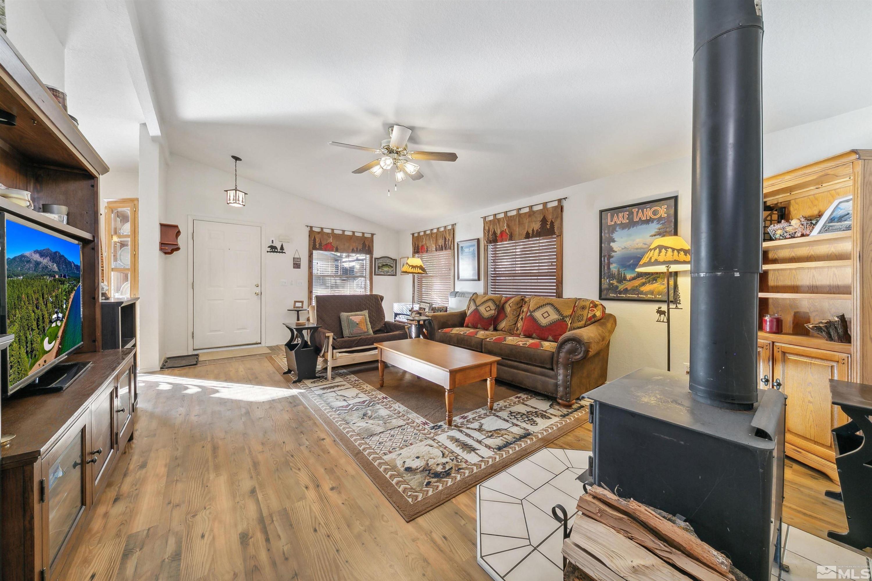 Stateline, Nevada, 89449, United States, 3 Bedrooms Bedrooms, ,2 BathroomsBathrooms,Residential,For Sale,1989064