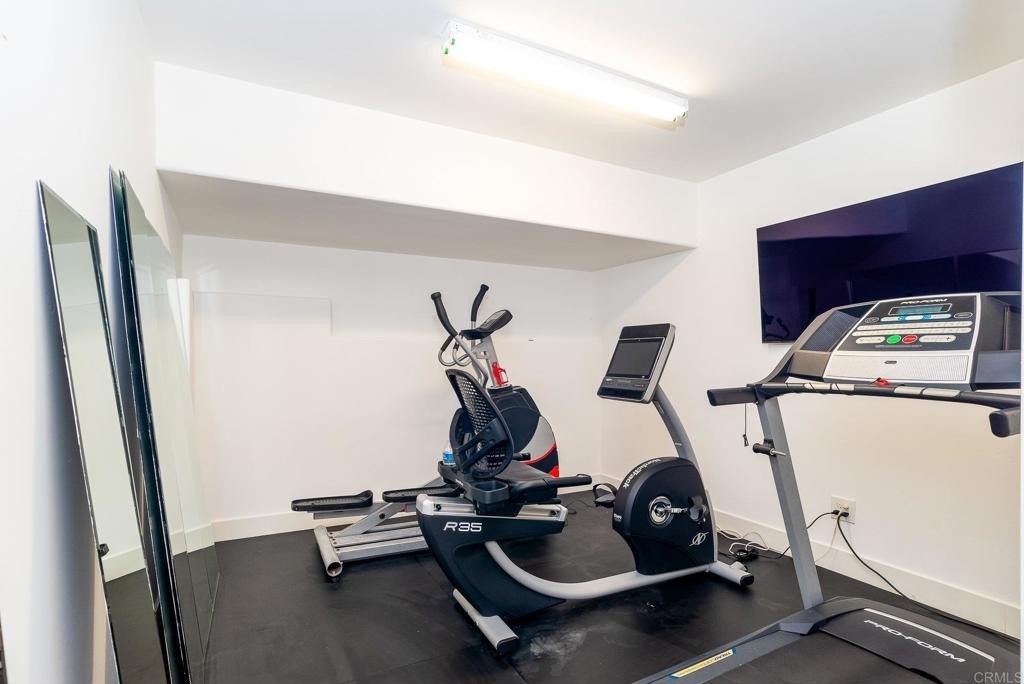 San Diego, California, 92106, United States, 4 Bedrooms Bedrooms, ,7 BathroomsBathrooms,Residential,For Sale,1988127