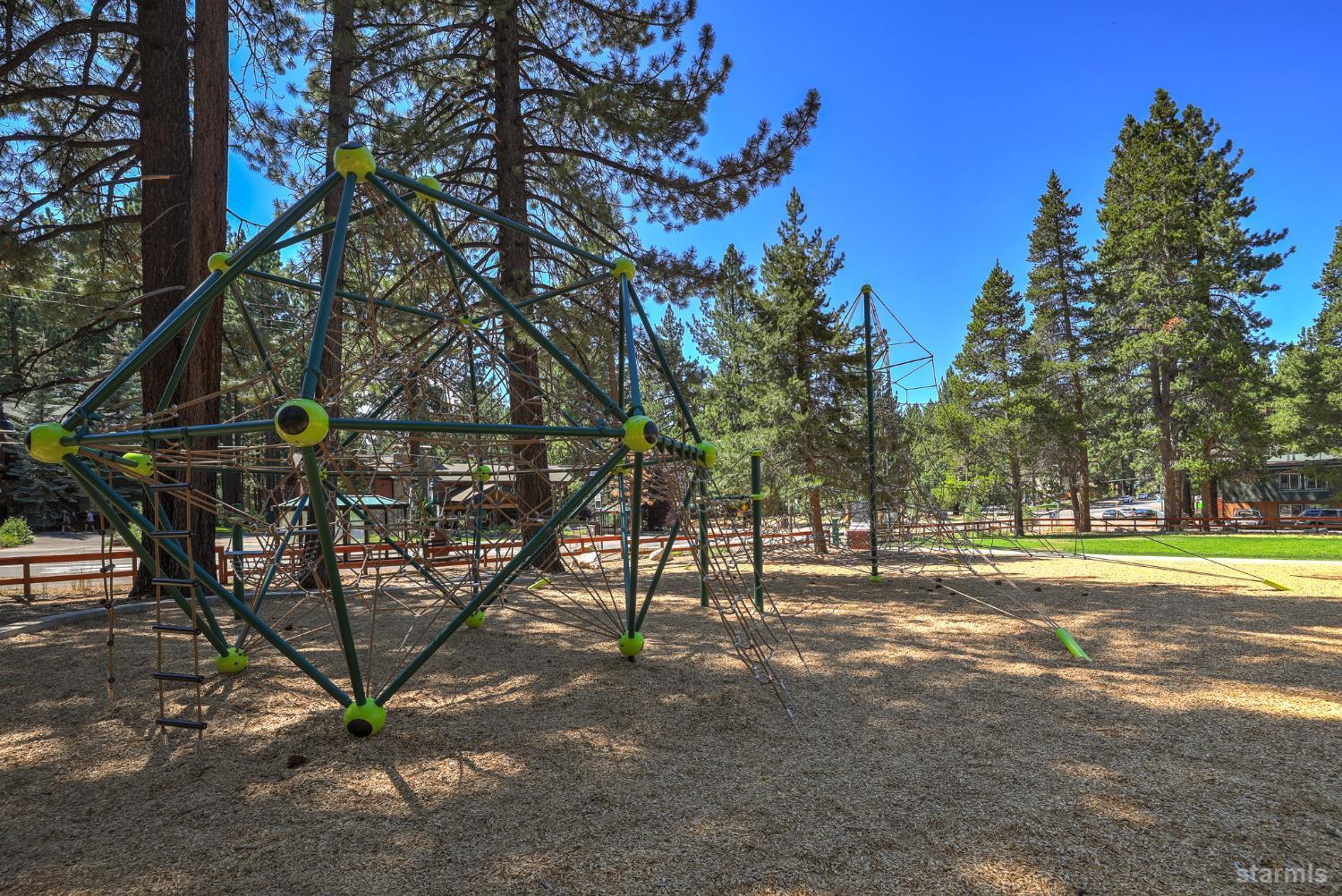 South Lake Tahoe, California, 96150, United States, ,Residential,For Sale,2002196