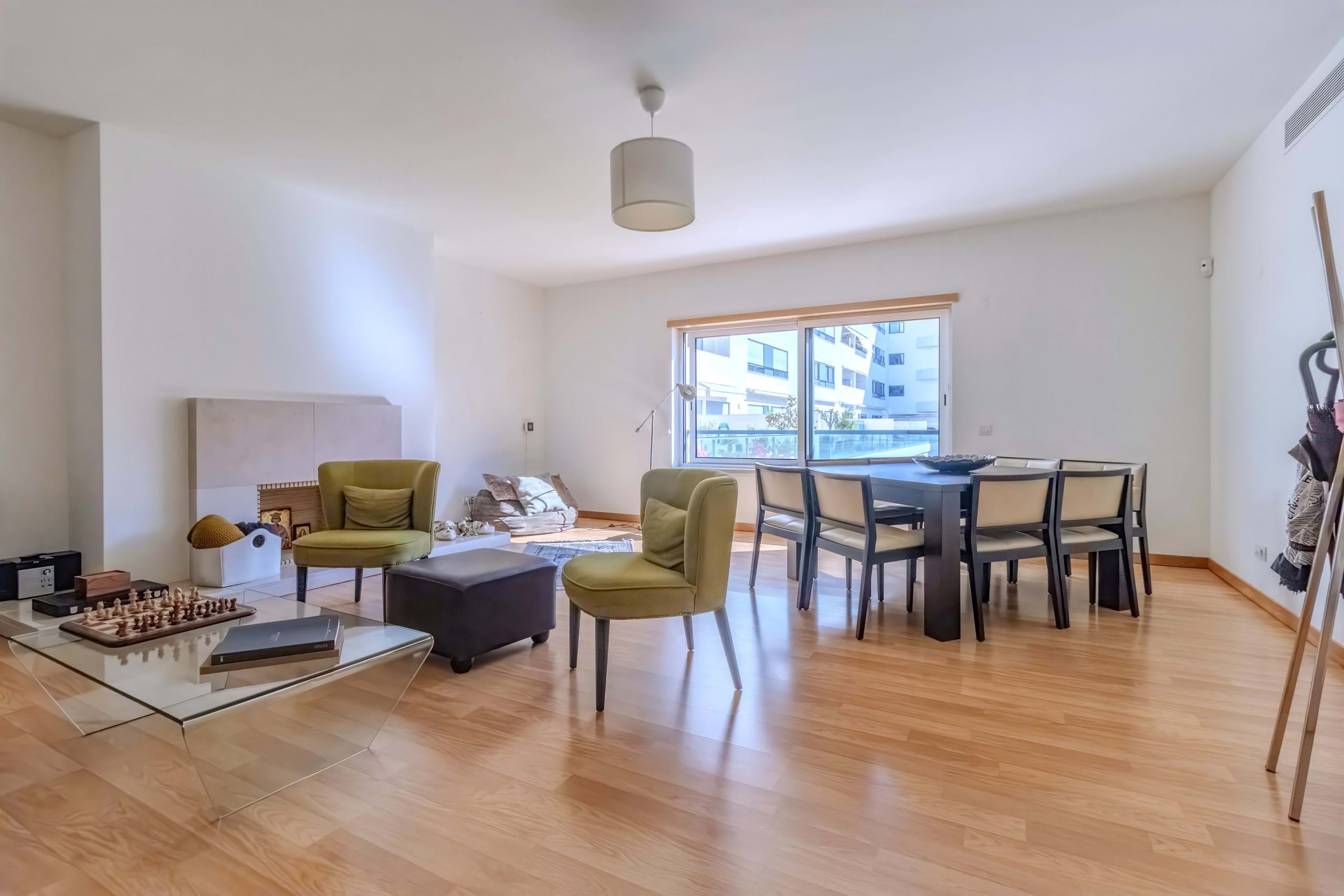 Lisboa, Lisbon, 1990-296, PT, 3 Bedrooms Bedrooms, ,3 BathroomsBathrooms,Residential,For Sale,1699182